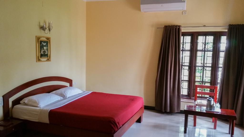 River View Guest House - Kavitha Residency Μπανγκαλόρ Εξωτερικό φωτογραφία